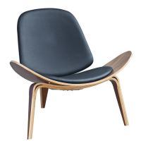 Shell chair